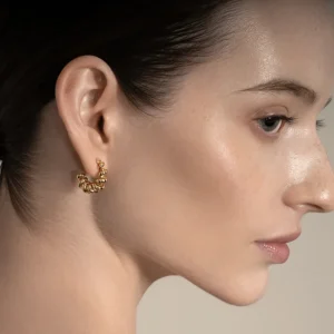 SMALL YELLOW GOLD SLINKEE EARRINGS>Boochier Fashion