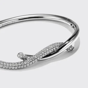 WHITE GOLD HALF DIAMOND TIES BANGLE>Boochier Online