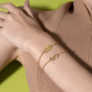 YELLOW GOLD HALF DIAMOND TIES BRACELET>Boochier Fashion