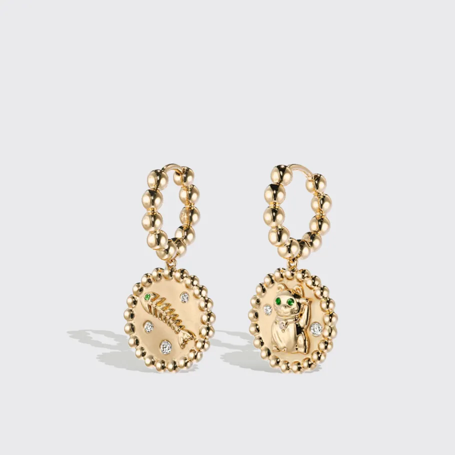 yellow_gold_lucky_cat_dia_3.webp YELLOW GOLD LUCKY CAT DIAMOND EARRINGS>Boochier Outlet